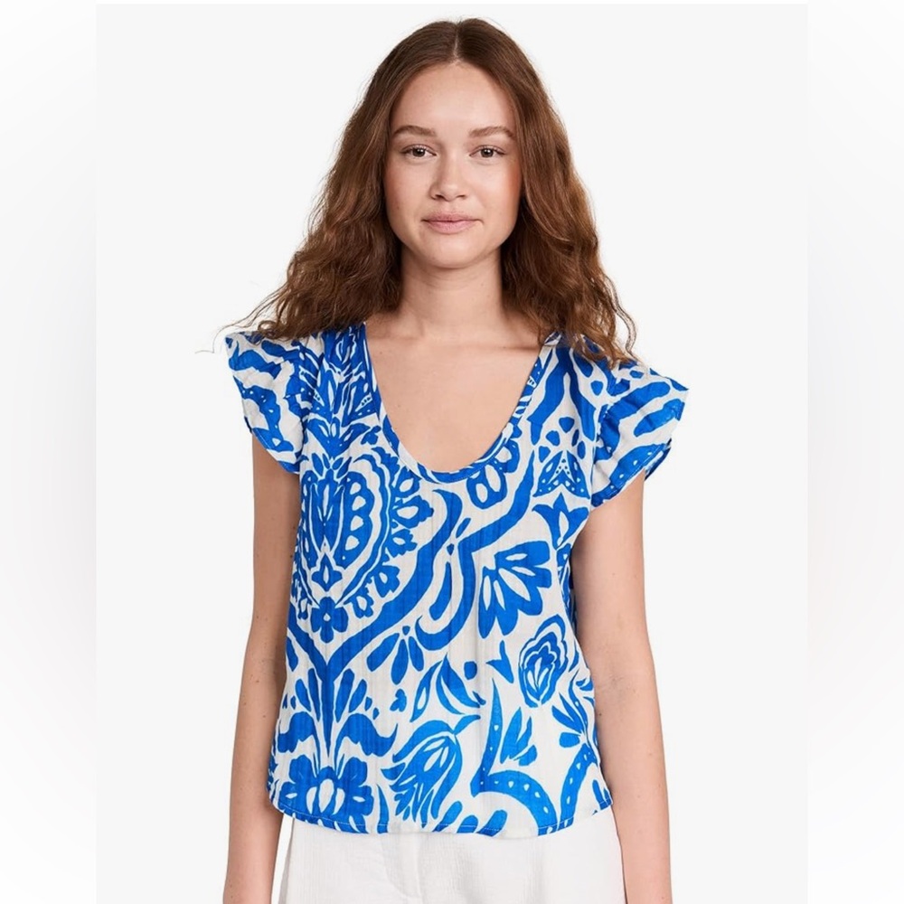 Velvet by Graham & Spencer Blue Floral Blouse